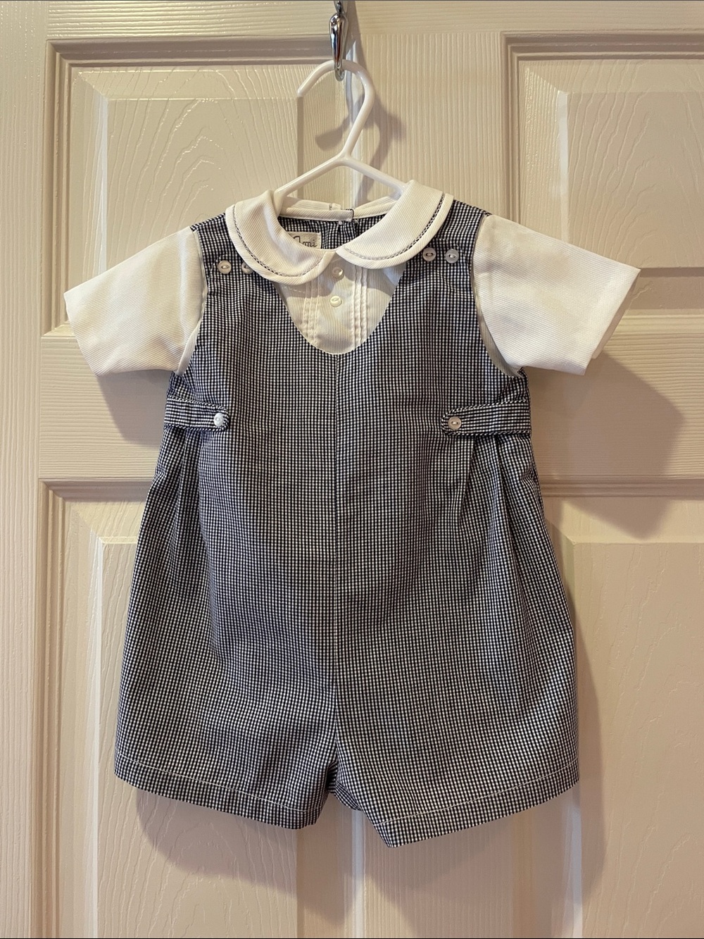 Petit Ami Navy Gingham Baby Boy size 3 mos Shortall with White Peter Pan Coller